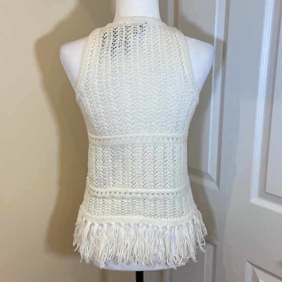 TOPSHOP | Size 2 | macrame white fringe top - Picture 5 of 11